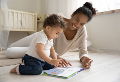 Developmental Highlights for Babies, Ones, and Twos Developmental Highlights for Babies, Ones, and Twos