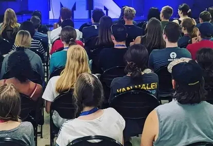 Alabama WMU Ministers to MKs During Retreat